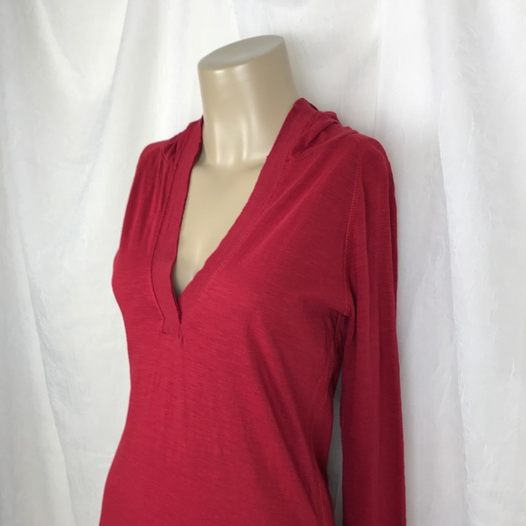 🚫SOLD🚫 BUNDLE Red Blck Lightweight Long Sleeve - Picture 7 of 8